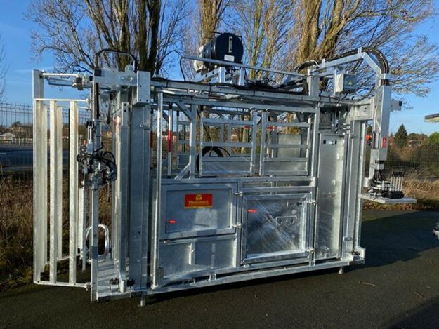 Image sur CAGE HYDRAULIQUE DE CONTENTION REGLABLE EN LARGEUR - PM 2810
